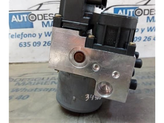 Блок управления АБС 273004440   Citroen Xsara