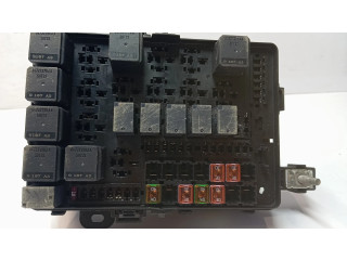 Блок предохранителей 670104268 Maserati Ghibli