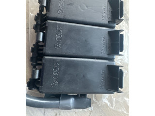 Рулевая рейка  Блок предохранителей 5J0937548   Skoda Roomster (5J) 2006 - 2015 года