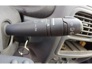 Включатель стеклоочистителей    Renault Clio I   