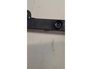 Vstřikovací lišta 1734355 BMW 3 E36 M43