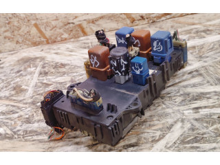 Pojistková skříňka 2431030P00 Nissan 240ZX, 280ZX, 300ZX 1990