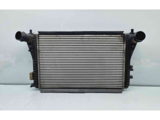 Интеркулер  3C0145805AN   Volkswagen PASSAT CC 