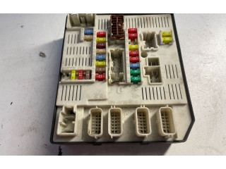 Pojistková skříňka 284B60008R, 8229340763 Renault Megane III 2010