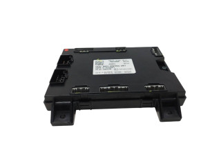 Блок комфорта P0747Q08F, P0747V01C Tesla Model S