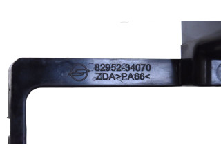 Блок предохранителей 8295234070 SsangYong Korando