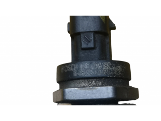 Топливная рампа 0445214251, H8200839258   Renault Trafic II (X83) 2.0 