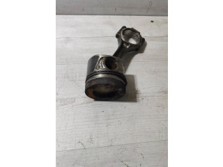  Поршень с шатуном  CFG  Audi TT TTS Mk2  