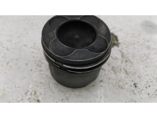 Píst NOCODE BMW 5 E60 E61 pro naftový motor 3.0