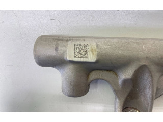 Топливная рампа 06Q133317B   Skoda Kodiaq  