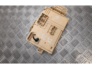 Блок предохранителей  91953J7740, G8632   KIA Xceed    