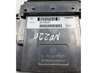 Блок управления двигателя 30729351, NO220   Volvo V70