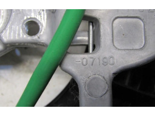 Volant Suzuki Swift III 2021 KRIS235789