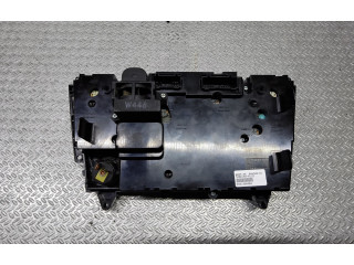 Блок управления климат-контролем 8697140 Volvo V70