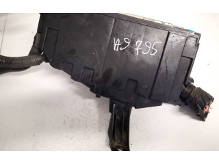 Блок предохранителей Lexus IS 220D-250-350