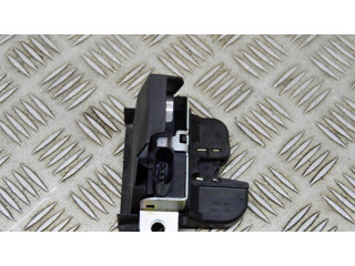 Замок задней крышки