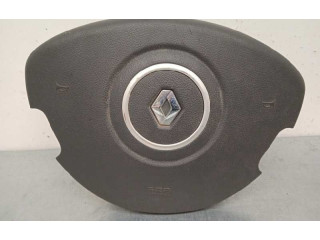 Подушка безопасности водителя 8200677496 Renault Clio III