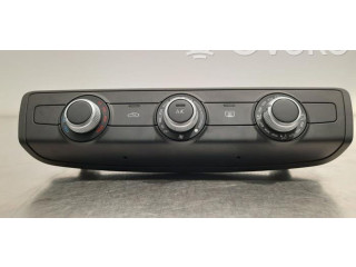 Блок управления климат-контролем 8V0820047F   Audi Q2 