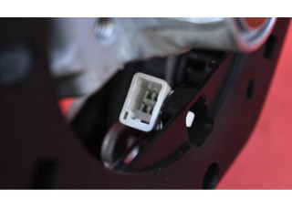 Volant Suzuki Swift II 2013