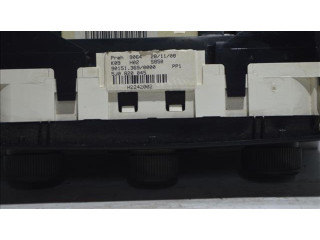 Блок управления климат-контролем 600819445 Skoda Fabia Mk1 (6Y)