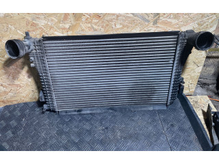 Интеркулер 3c0145805p Volkswagen PASSAT B6