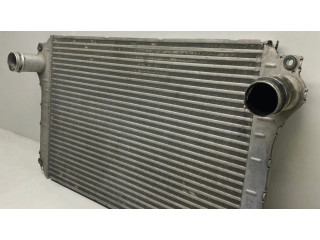 Интеркулер  JD1271002220, 0R010   Toyota Avensis T250 2.0