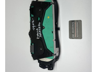 Панель приборов 216775001, 216775001 Dacia Sandero