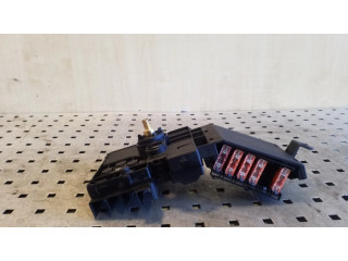 Блок предохранителей  2115461141   Mercedes-Benz CLS C219    