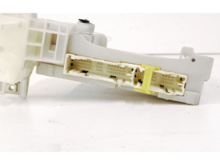 Pojistková skříňka 8273047441, 27150W Toyota Prius+ (ZVW40) 2013