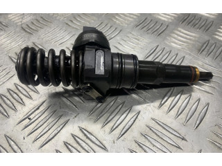 Форсунка 038130073AG    Volkswagen Touran I   