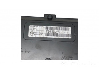 Přístrojová deska Mercedes-Benz Citan W415 2014 P248211220R, NS20698359A