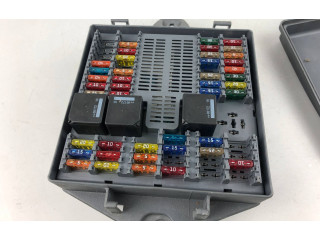 Блок предохранителей 7W93-14N023-BA, 7W9314N023BA Jaguar XJ X350