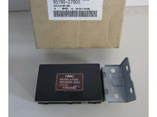 Блок управления 95790-27000   Hyundai Coupe