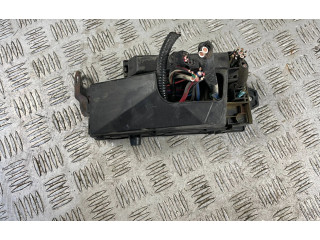 Блок предохранителей MB500100B   Subaru Forester SG    