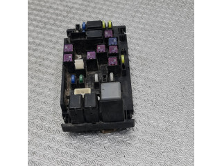 Блок предохранителей 82241SG071, 610107   Subaru Forester SJ    