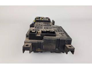 Блок предохранителей  30728008   Volvo XC90    