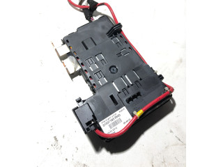 Блок предохранителей  31337183, K067R   Volvo S60    