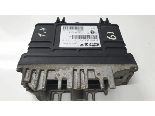 Блок управления двигателя 032906030R, 6160025610 Volkswagen Golf III