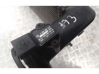 Интеркулер  1K0145803F, 0281002399   Audi A3 S3 A3 Sportback 8P 1.9