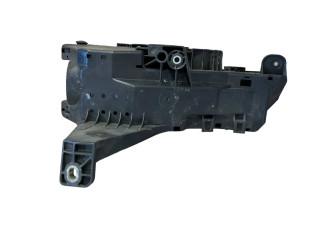 Блок предохранителей  9494210   Volvo V70    