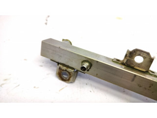 Топливная рампа 191231852 BMW 3 E46 2.0