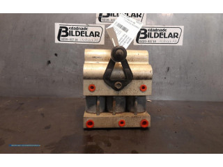 Блок управления АБС 6819092   Volvo 940