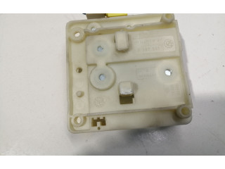 Блок предохранителей 8387551, 18398 BMW 3 E46