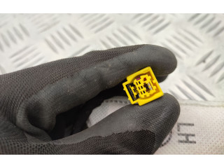 Подушка безопасности в сиденье 5E0880241A Skoda Octavia Mk3 (5E)