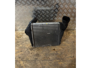 Интеркулер 95B145803A Porsche Macan (95B)