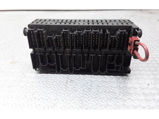 Блок предохранителей 357937039 Volkswagen Transporter - Caravelle T4