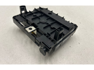 Pojistková skříňka 9667044980 Peugeot 3008 2010