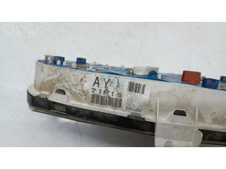 Přístrojová deska Nissan Sunny 1991 71R15