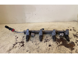 Топливная рампа MR988977 Mitsubishi Colt CZ3