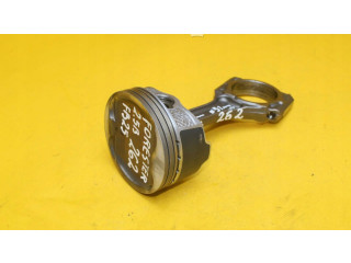 Поршень с шатуном    Subaru Forester SJ       